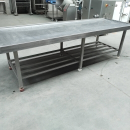 s/s table